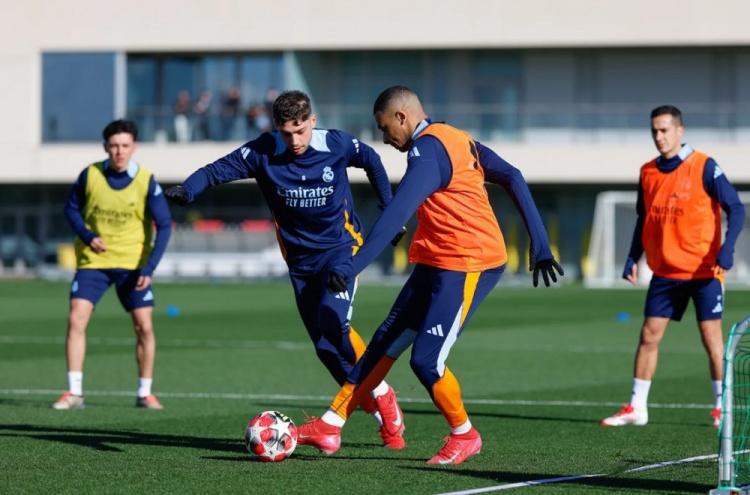 巴列霍主帅变动，球队全力备战下一场的简单介绍