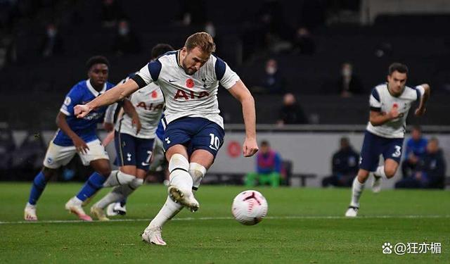 曼彻斯特城绝杀晋级，热刺尴尬淘汰的简单介绍