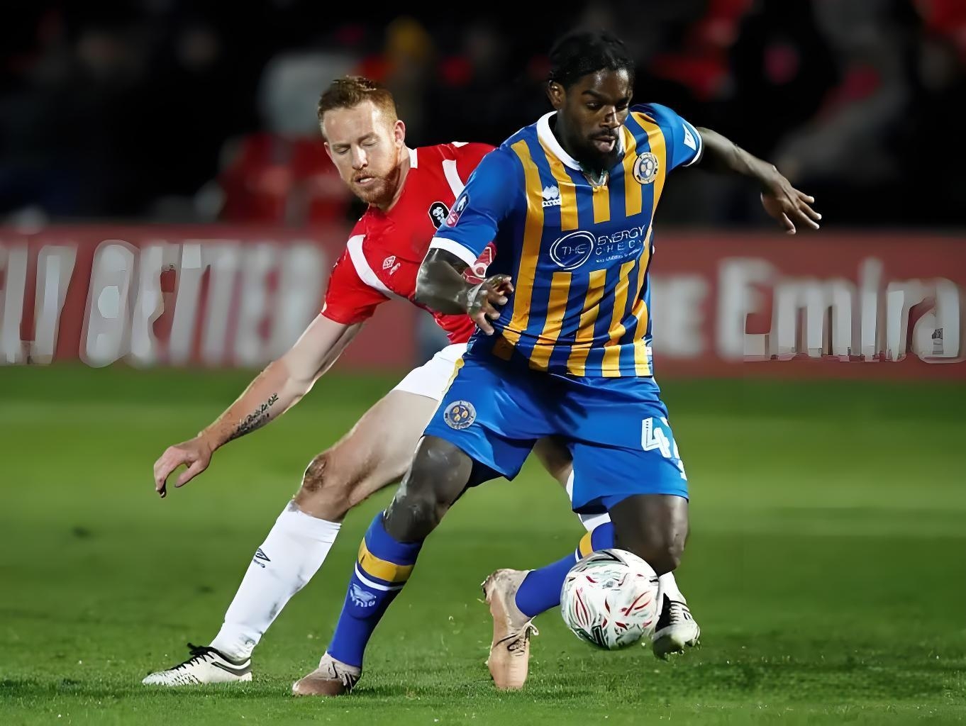 经典对决即将上演，欧洲足球赛事百看不厌的简单介绍