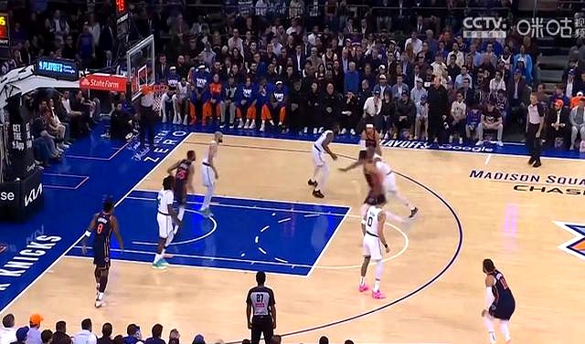 尼克斯主场击败凯尔特人，晋级季后赛