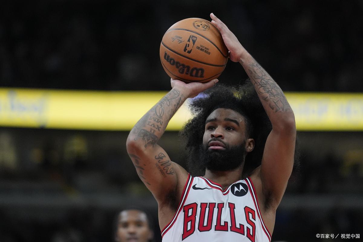 太阳队险胜猛龙队,晋级西部决赛备受期待 太阳队险胜猛龙队,晋级西部决赛备受期待